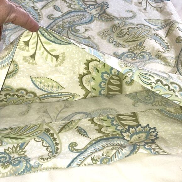 POTTERY BARN Fresco Paisley Pillow Case Blue Green Cream Standard Size - Picture 8 of 9